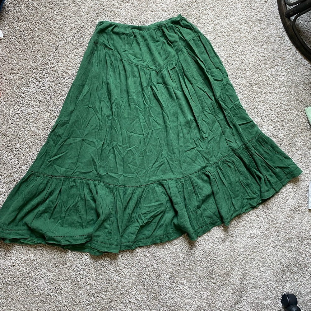 Green maxi skirt
